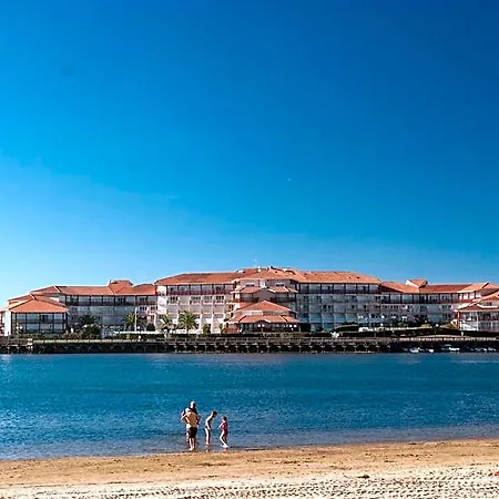 Aparthotel & Golf Le Boucanier Port D'albret 3*