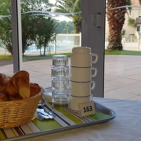 Mer & Golf Le Boucanier Port D'albret Lägenhetshotell 3*